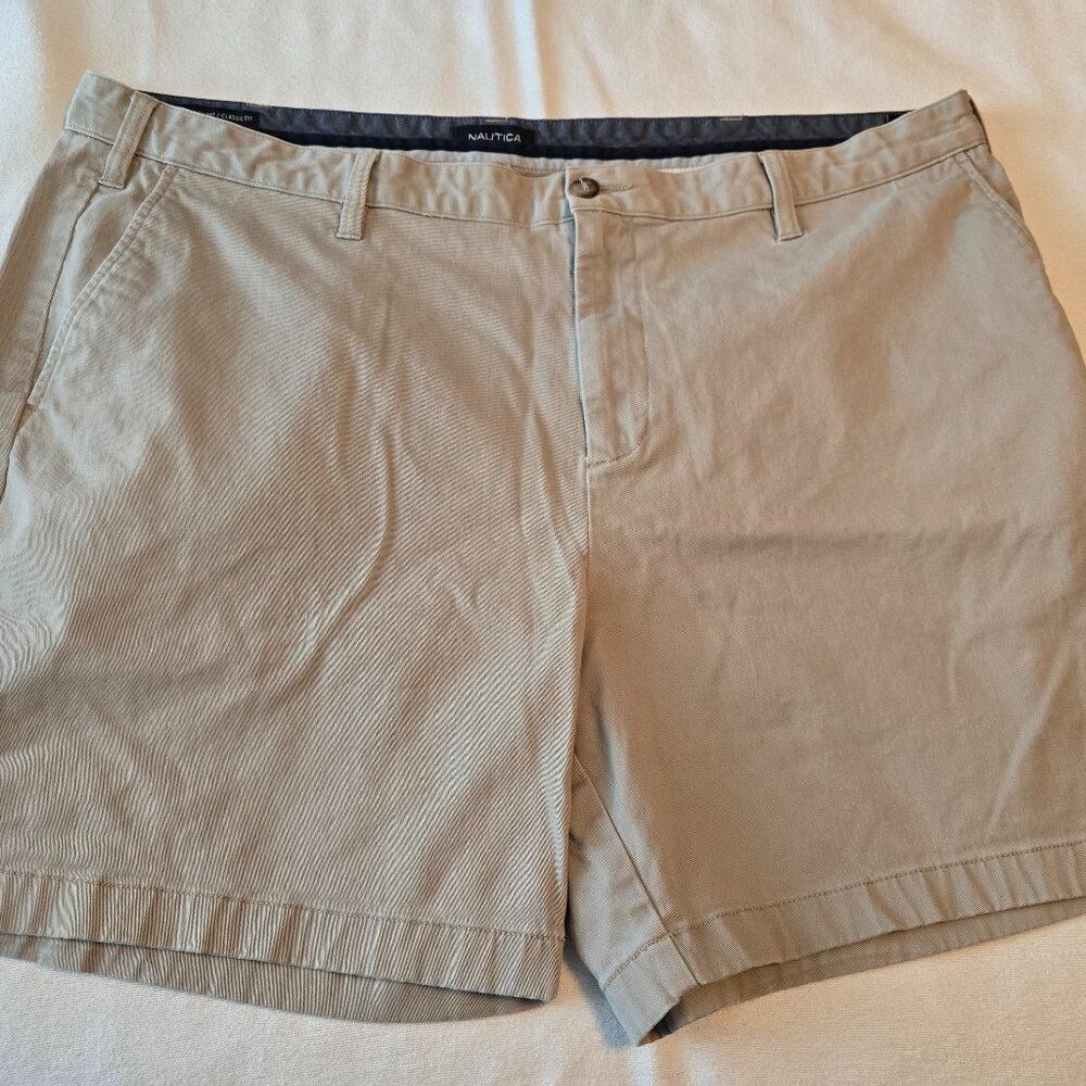 Nautica The Deck Short Classic Fit Stretch Flat Front Traditional Khaki Sz 44